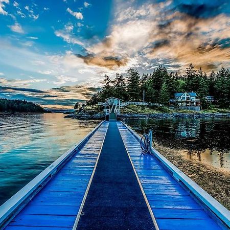 Gowlland Harbour Resort Heriot Bay 외부 사진